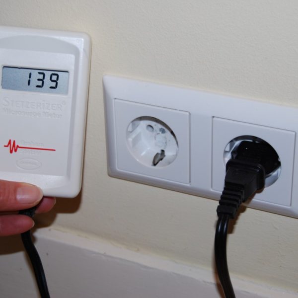 Leie av Nettstøy indikator STETZERiZER Microsurge meter (pris pr. uke)